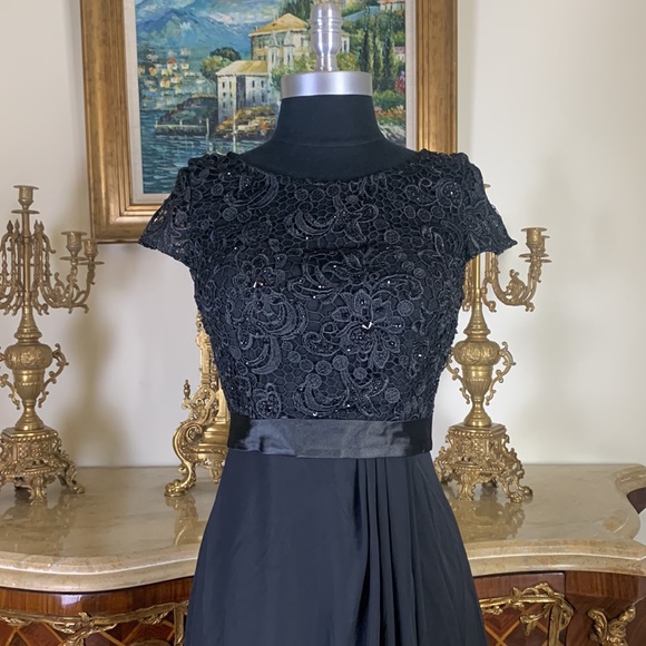 NWT black Meier Collection formal embroidered evening dress. Beautiful dress - Picture 3 of 5